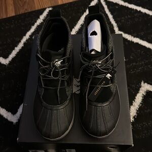 Sorrel boots out n about lll Classic WP BLACK SEA SALT  WATERPROOF. USED.